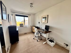 Photo 19- click for photo gallery